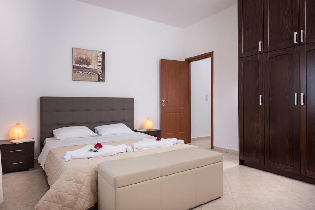 Villa Almyros 5 Bedroom Luxurious Villa Close To The Beach Georgioupoli Bagian luar foto
